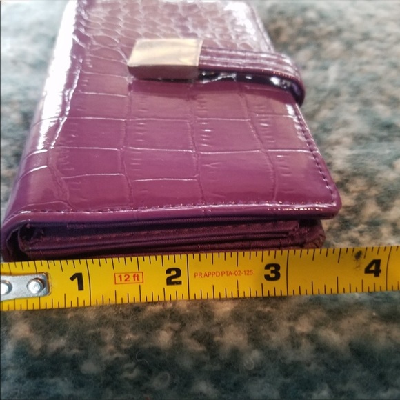Purple Wallet - Picture 7 of 7